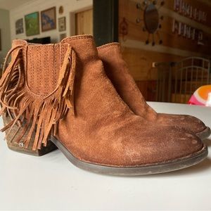 Born boots Danni, color: rust, distressed, size 8M